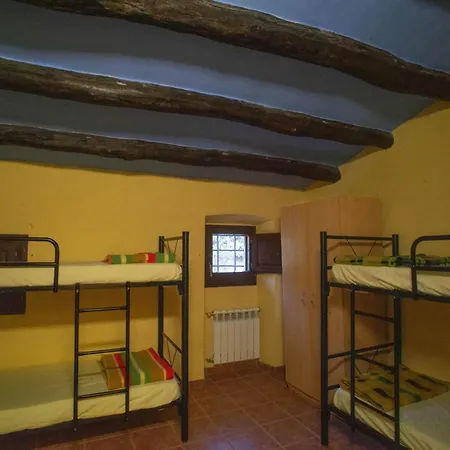 Casa De Colonies, El Ginebro * Vilopríu