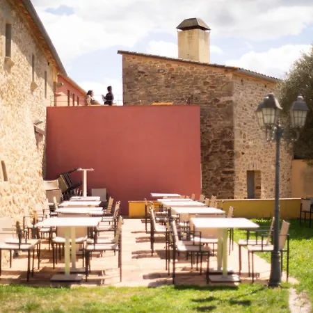 Casa De Colonies, El Ginebro *
