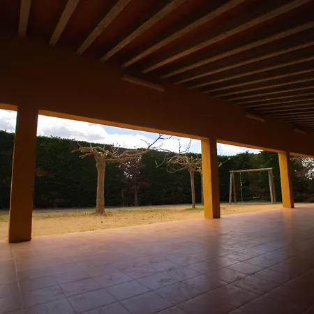Casa De Colonies, El Ginebro Farma